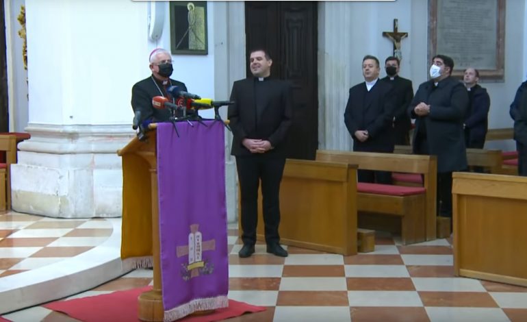 Video: Objava imenovanja don Roka Glasnovića dubrovačkim biskupom