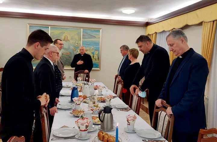 Tradicionalni doručak na Badnjak Nadbiskupa i Gradonačelnika