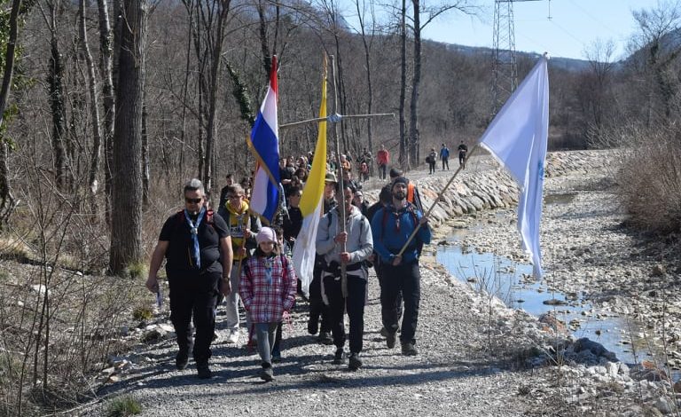  Održan prvi Skautski križni put