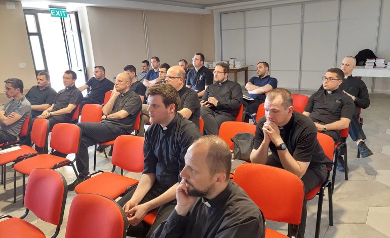 “Svećenik pred pastoralnim izazovima našeg vremena”