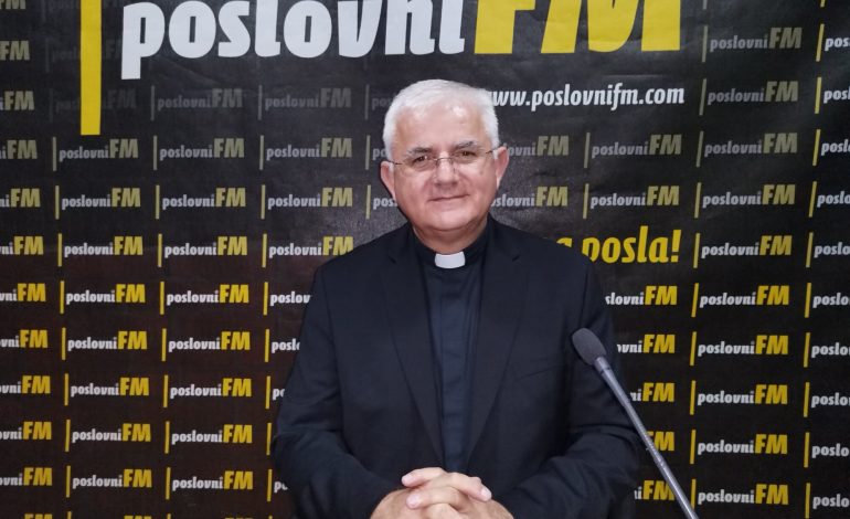 Nadbiskup Uzinić: Nitko nema monopol na javni moral, a Crkva treba biti njegov korektiv