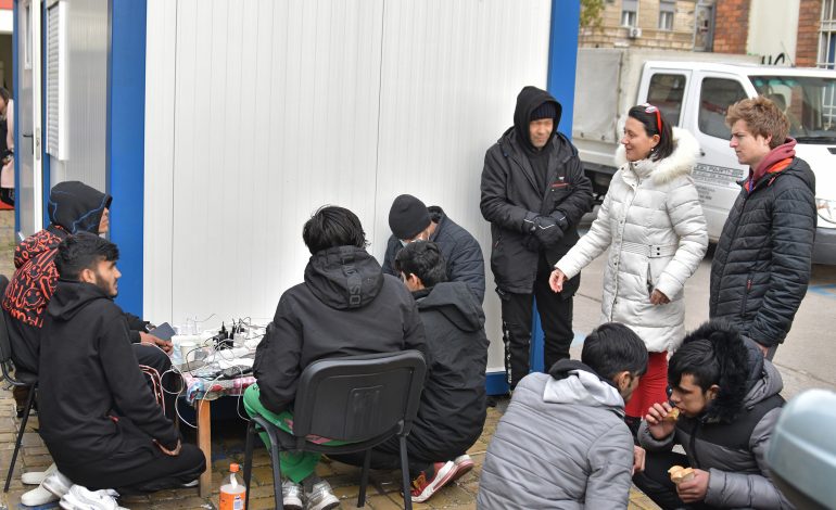 Reportaža: Migranti su u našem gradu i treba im pomoći