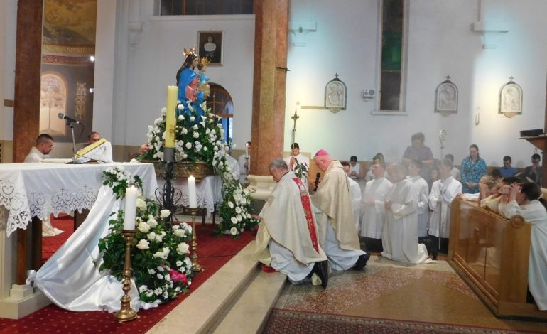 Marija kao Božja pomoćnica je i pomoćnica svih ljudi.