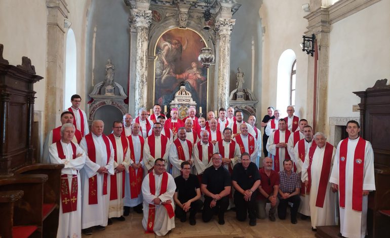  Svećenički dan Riječke nadbiskupije u ozračju bl. Miroslava Bulešića