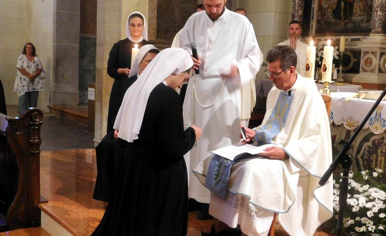 Doživotni zavjeti s. Nine Benedikte Krapić