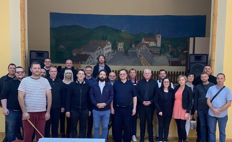  Susret svećenika i vjeroučitelja Delničkog dekanata