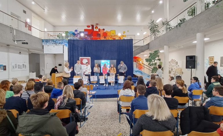 U Crikvenici održana caritasova radionica projekta“Moja obitelj ili mobitel”