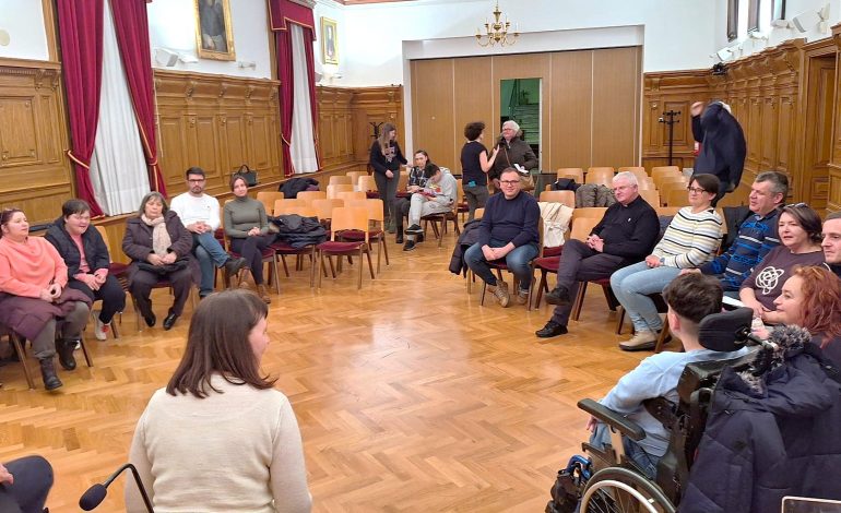  Susret u različitosti: Prihvaćati druge u njihovoj radosti davanja