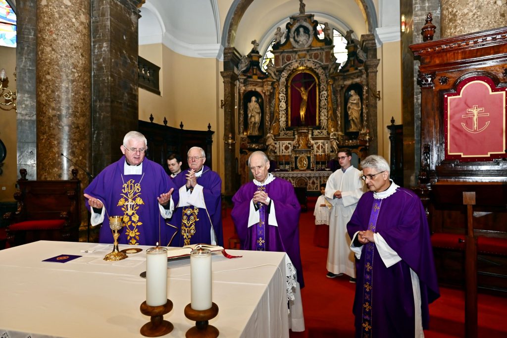 Misa u katedrali sv. Vida podsjetila na zajedničku povijest Rijeke i Pise