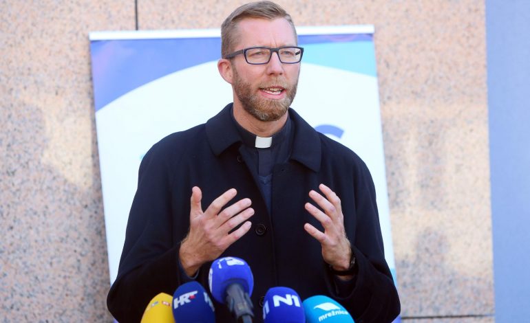  Isusovac Stanko Perica: Vjera ne može biti opravdanje za rat