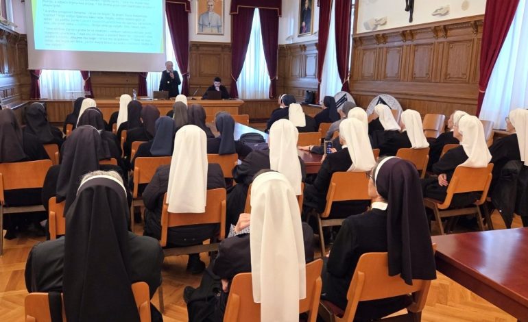  Mjesečni susret osoba posvećenog života