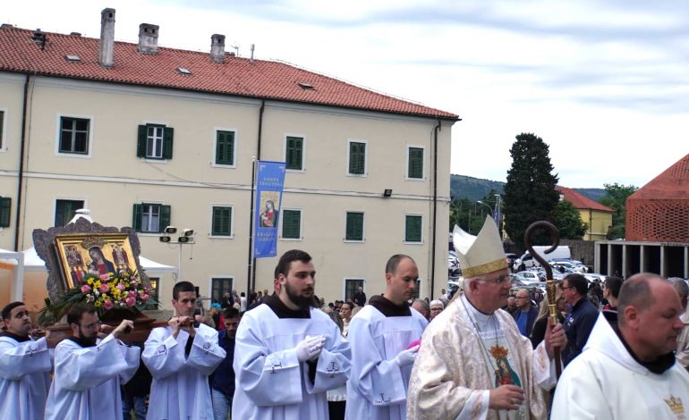 Blagdan Gospe Trsatske: Po Kristovoj ljubavi pozvani ljubiti sve ljude