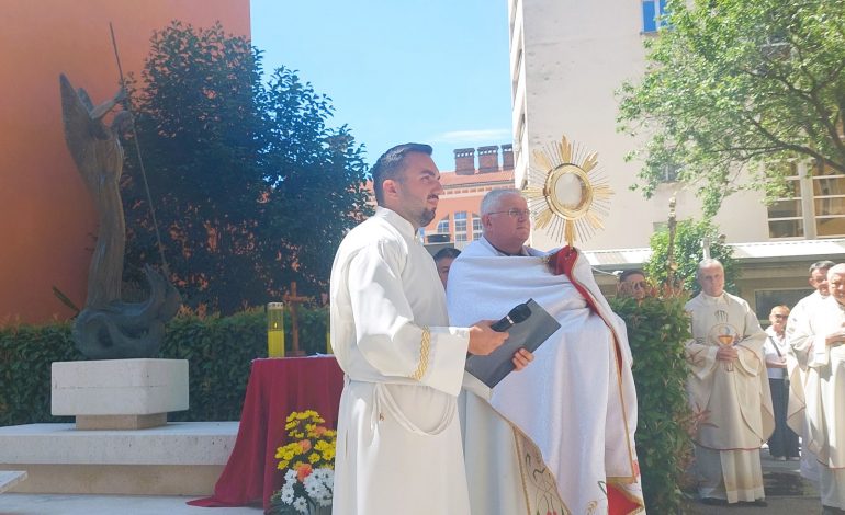 Živjeti euharistiju znači živjeti Kristov život