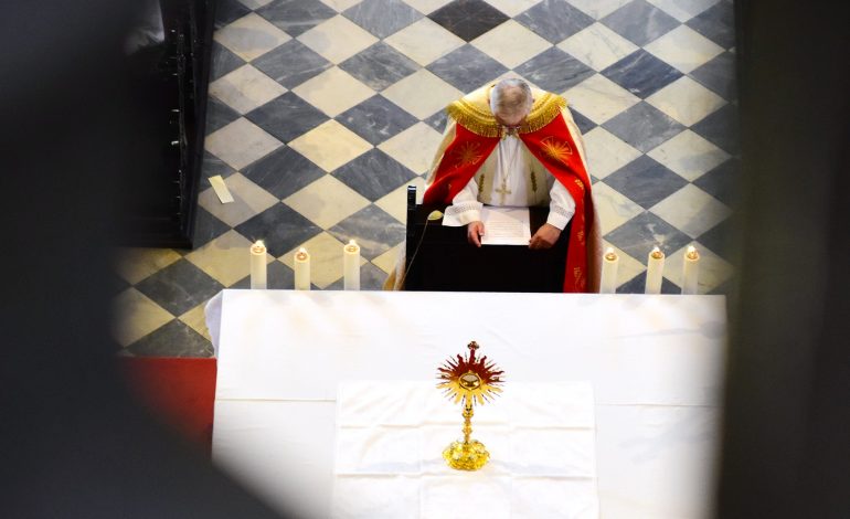 Poruka na početku pastoralne godine: Učiti živjeti sinodalno
