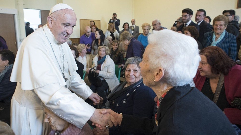 Objavljena Papina poruka za 1. svjetski dan djedova i baka i starijih osoba