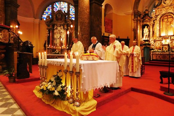 Proslavljen blagdan Gospe Žalosne, suzaštitnice katedrale sv. Vida