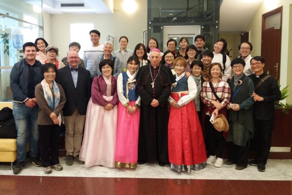 Nadbiskup Devčić susreo se s vjernicima iz Južne Koreje